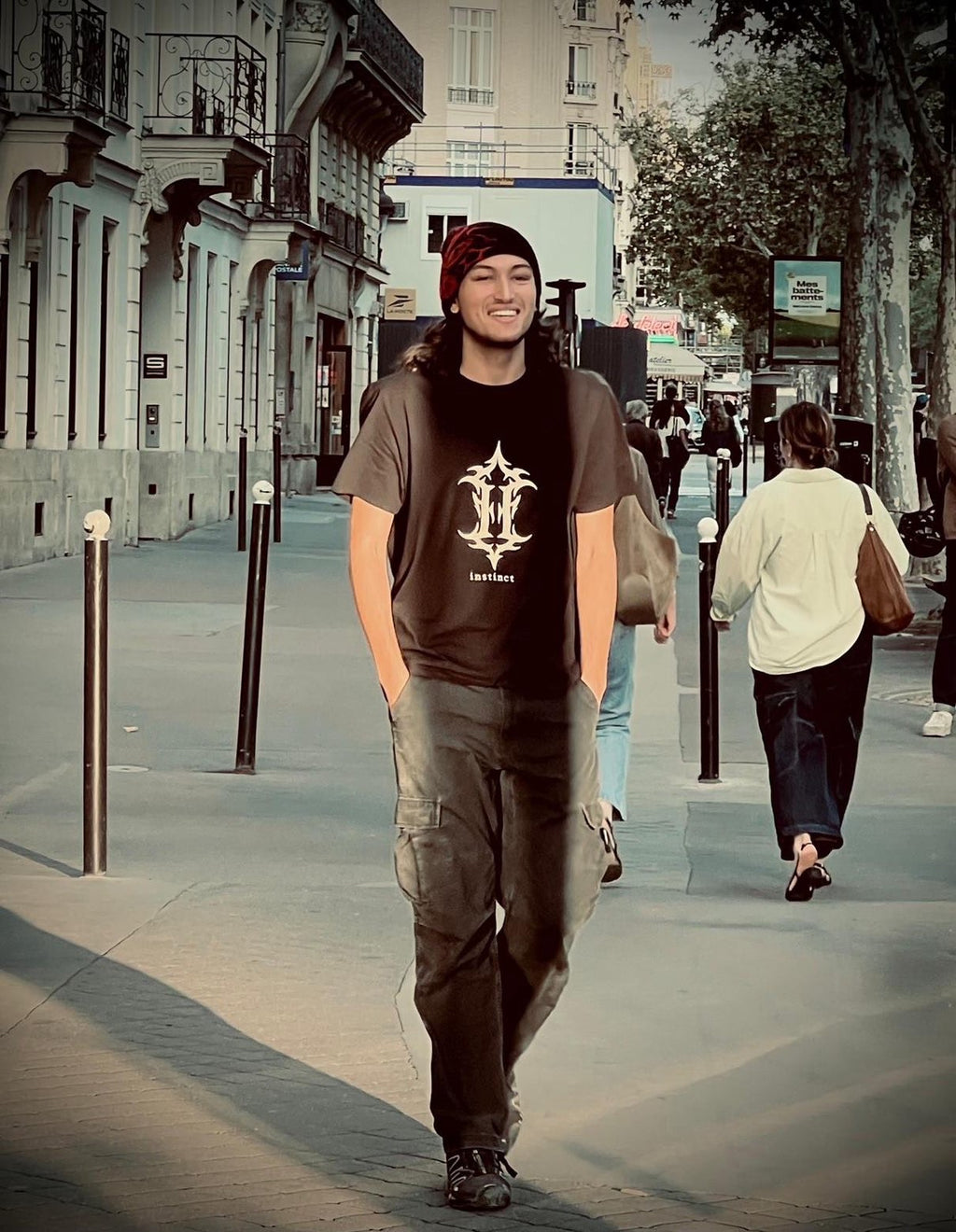 T-SHIRT